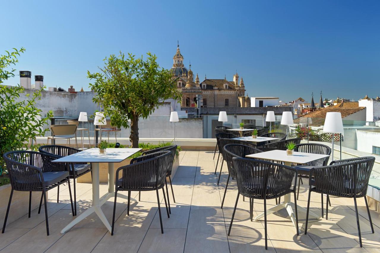 Hotel H10 Casa De La Plata Sevilla Exteriér fotografie